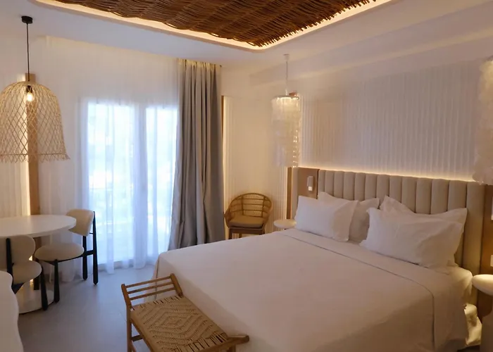 Grand Beach Hotel Mykonos Town