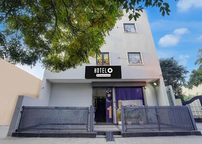 Hotel O By Oyo Silver Arc Mall Ludhiana Formerly White Solitaire 1