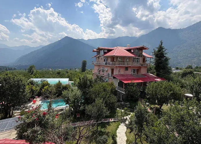 Countryside Himalayan Resort Manali 