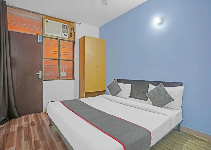 Hotel O Sky View Residency Delhi 