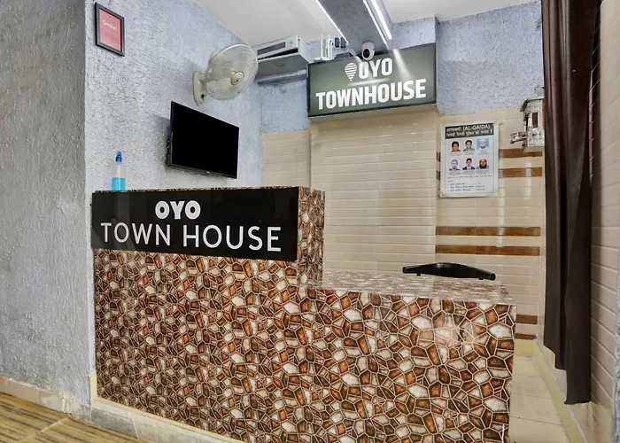 Hotel O Sky View Residency Delhi 
