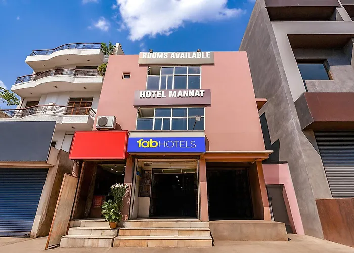Fabhotel Mannat Bhera Enclave Delhi 