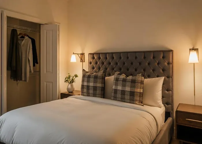 Ceros Aparthotel Denver