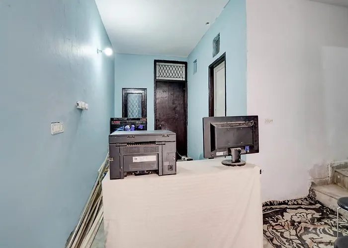 Hotel O Peaceful Paradise New Delhi