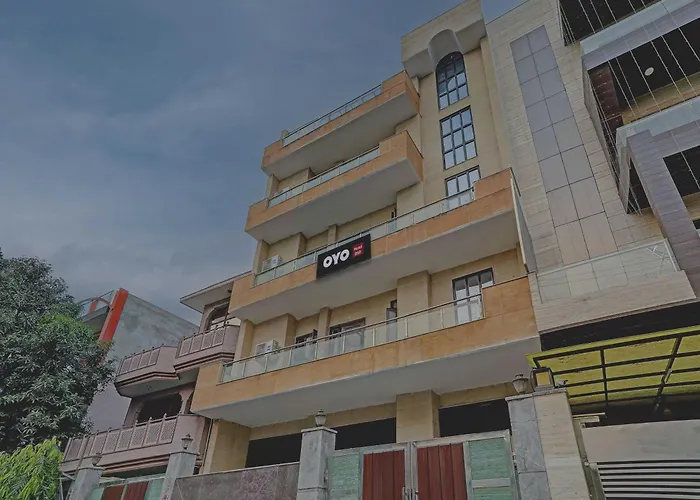 Townhouse Dsr Sector 19 Hotel Noida