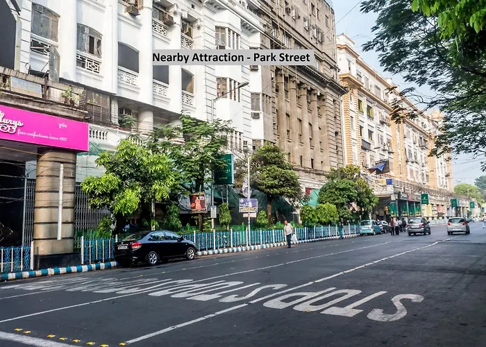 Collection O Church View Near St. Thomas'S Church Kolkata