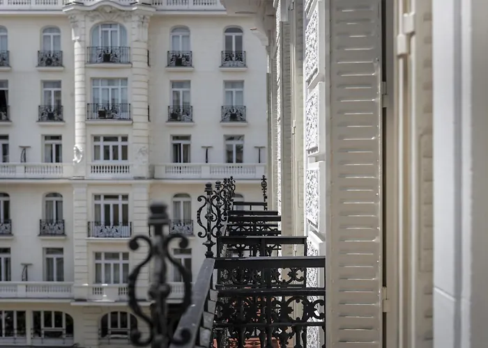 Nh Collection Madrid Gran Via Hotel