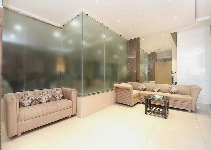 Hotel O Grand Star Amritsar
