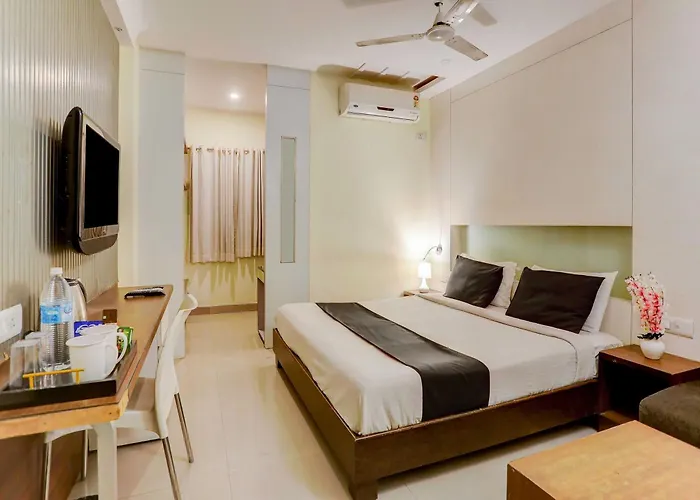 Collection O Grand Krishna Hotel Hyderabad