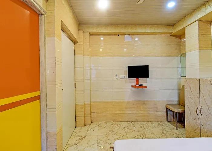 Hotel O Royal Inn Kolkata
