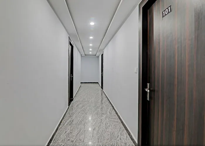 Hotel O Rk Grand Lucknow