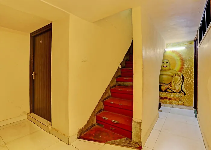 Hotel O Saffron Night Stay Amritsar