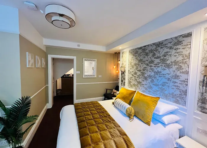 Ferndale Mews Bed & Breakfast Bristol
