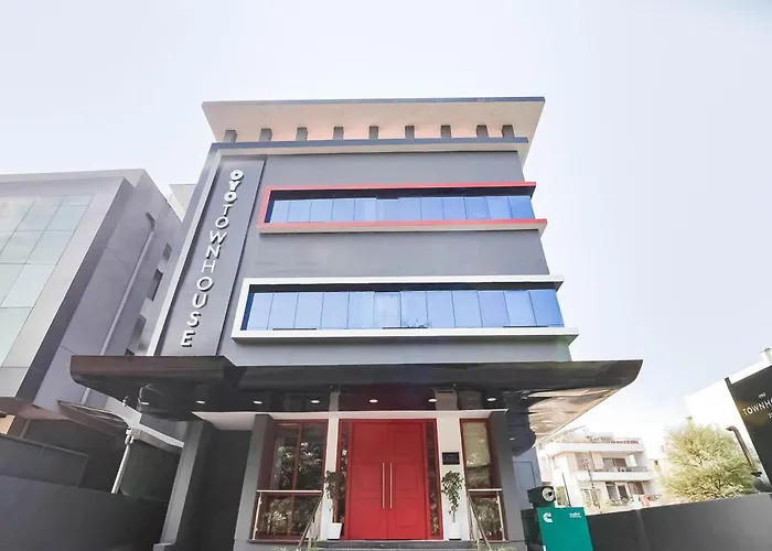 Townhouse Lords Regency Hotel Indore