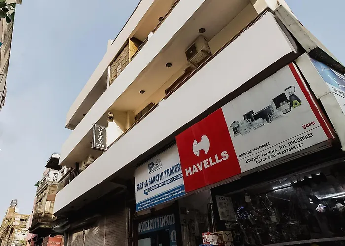 Hotel Om Paharganj New Delhi