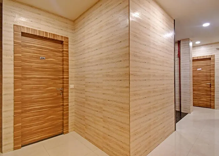 Super Townhouse Hotel All In One Near City Centre Salt Lake Kolkata
