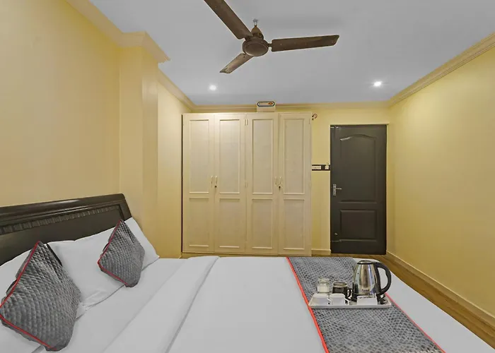 Super Townhouse Fantasea Hotels Near Omr Chennai