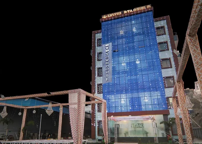 Collection O Starfield Hotel Lucknow
