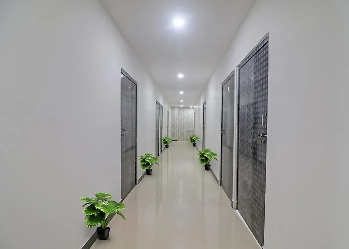 Oyo 93463 Alwal Residency Hotel Hyderabad