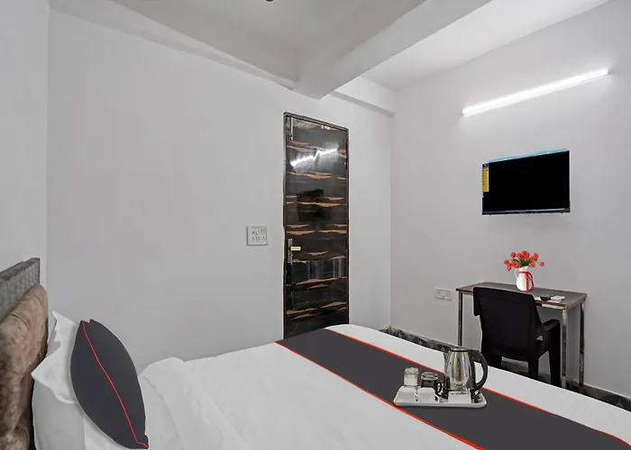 Hotel O Sk Residency Rohini Delhi 
