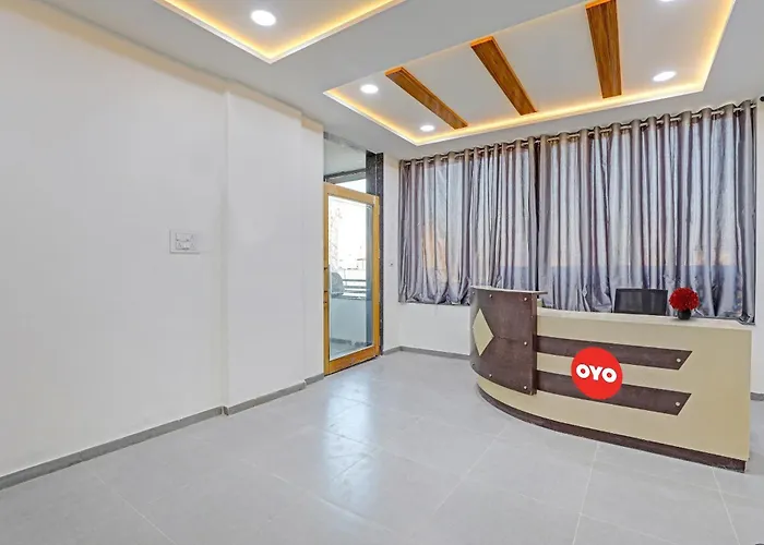 Hotel O King'S Land Rajkot