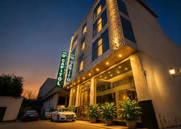 Hotel D'Capitol - Delhi Airport New Delhi