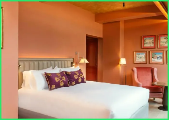 Hotel Kuber Palace: Beachfront Comfort with Temple Proximity Puri