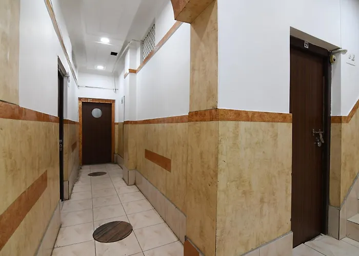 Super Hotel O By Oyo Dinar Kolkata