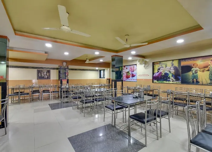 Hotel O 68179 Hotel New Abhijeet Chhatrapati Sambhajinagar
