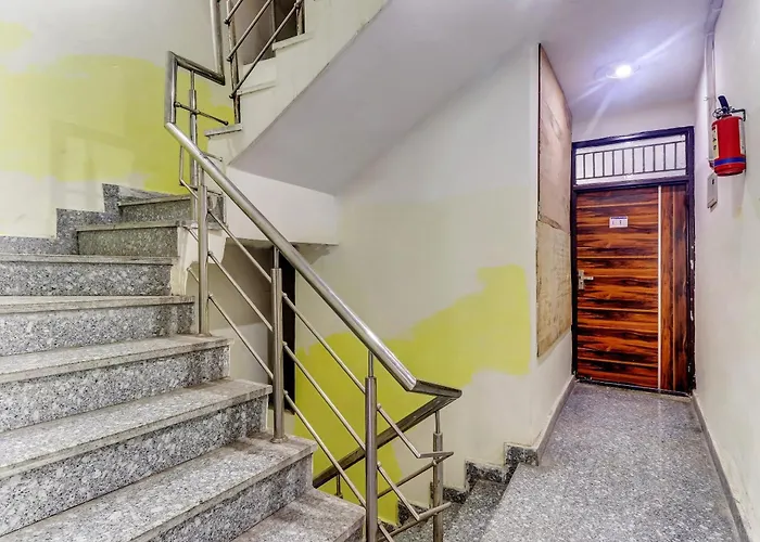 Hotel O Cozy Stay Delhi 