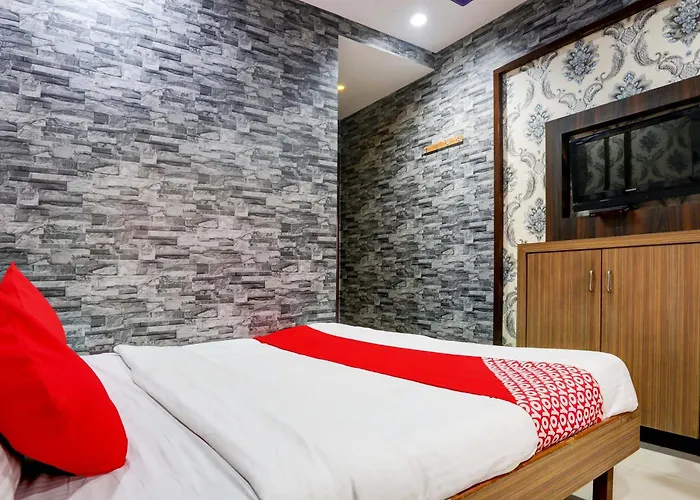 Hotel O Yatri Yadgar Navi Mumbai