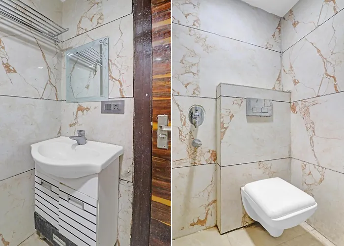 Hotel O Bhavya Residency Delhi 