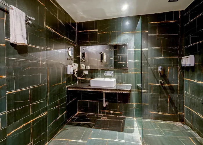Dazzling Hotel Agra 