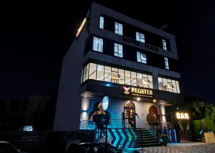 Townhouse Oak Hotel Rudra Jaipur