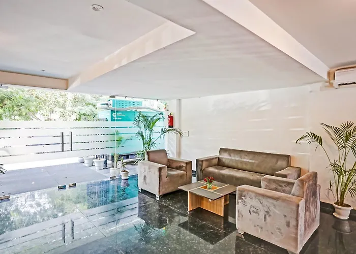 Townhouse Hotel Royal Oak Gurgaon