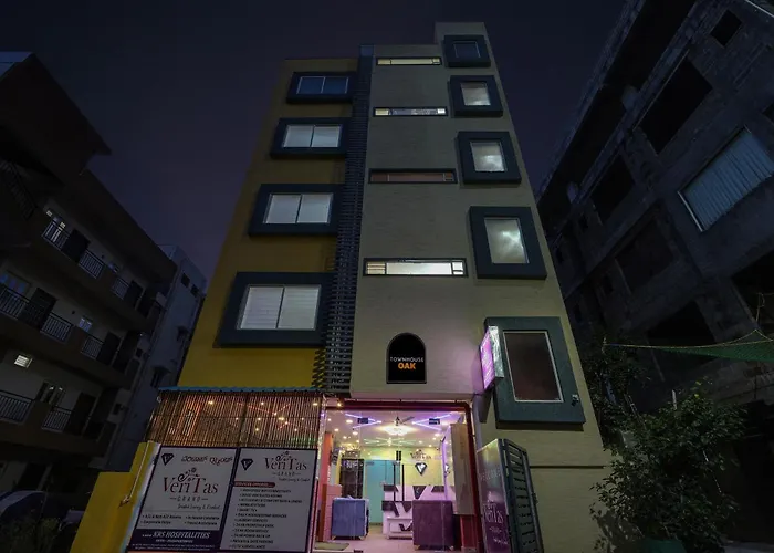 Collection O Veritas Grand Bangalore