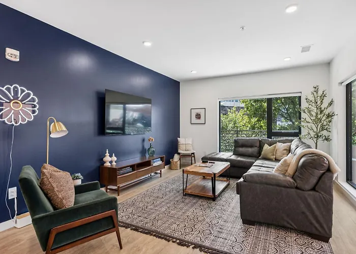 Huge Downtown Corner Unit- Pool-Gym-Walk 2 Broadway Aparthotel Nashville