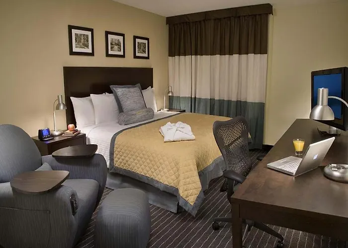 Edward Hotel North York Toronto
