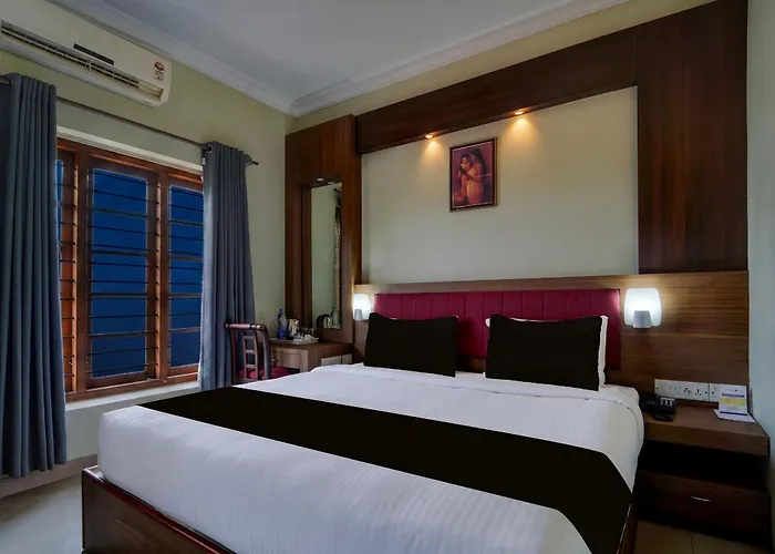 Super Townhouse Mg Road Trivandrum Formerly Nandanam Park Thiruvananthapuram