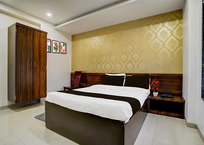 Super Townhouse Godavari Riverbank Formerly Shanti Datta Inn Nashik