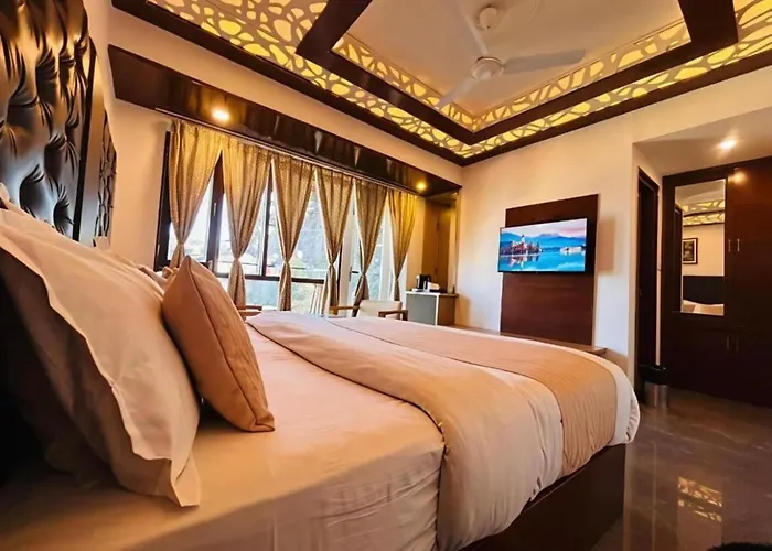 The Kempty Fall Resort, Mussoorie - Lavish & Luxury Stay