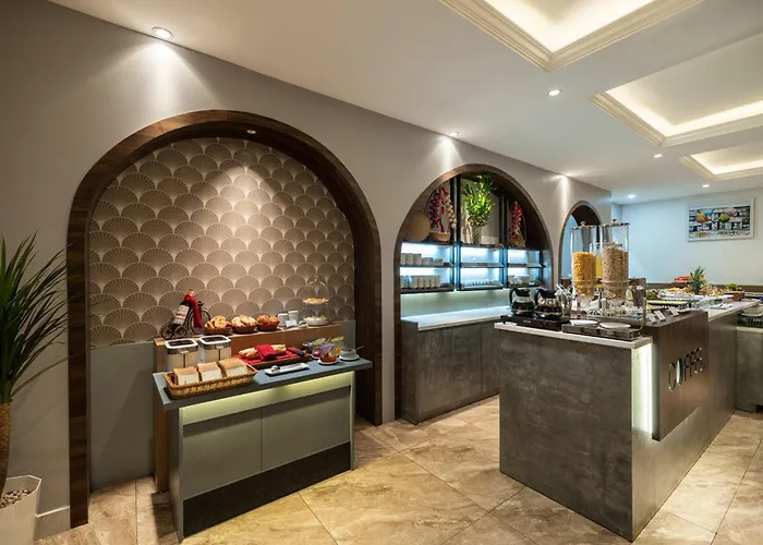 Minasi Grand Hotel Hanoi