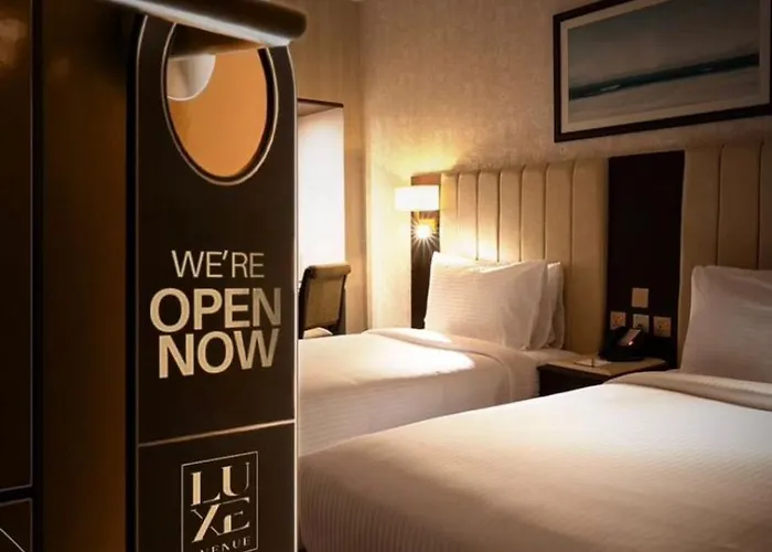 Luxe Avenue Hotel Dubai