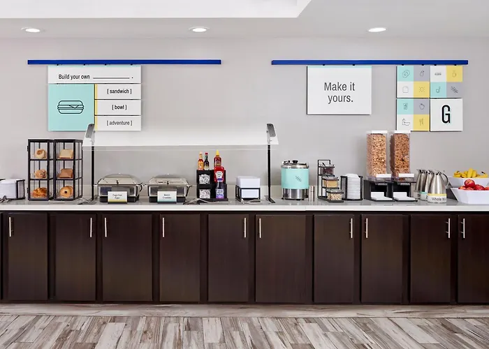 Garner Hotel Denver Airport Area Montbello
