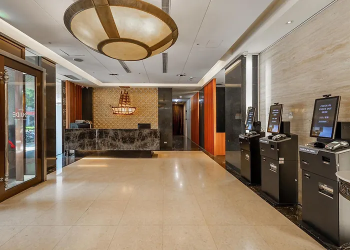 Guide Hotel Taipei Chongqing