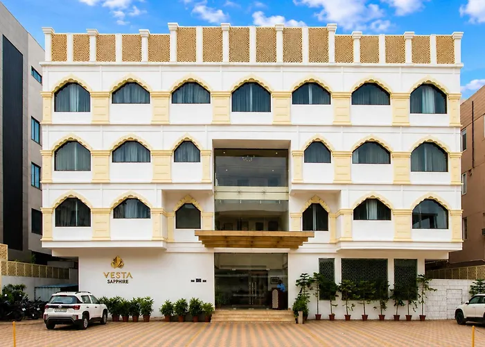 Comfort Inn Sapphire By Eastylnn Collections Jaipur