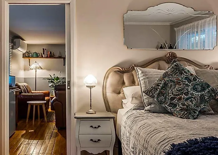 Aldgate Valley Bed And Breakfast Adelaide