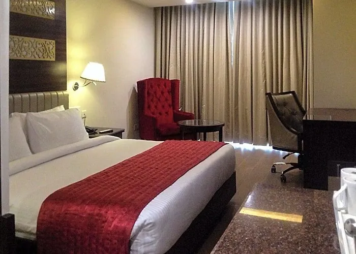 Clarion Inn Sevilla Chandigarh