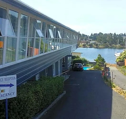 Waterfront Lodge Motel Hobart