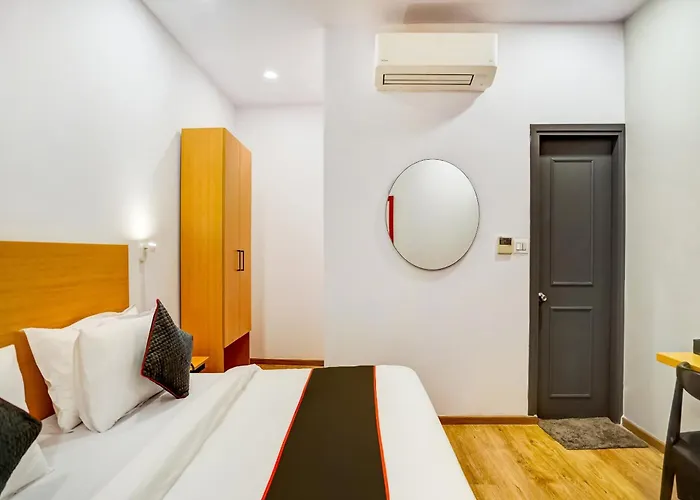 Townhouse Sector 19 Fun Republic Mall Indiranagar Lucknow